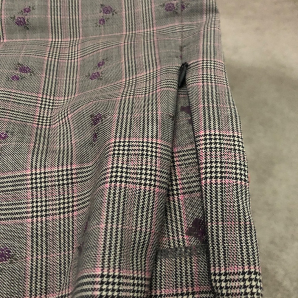 Altuzarra Tweed Suit with floral patern - Picture 3 of 4